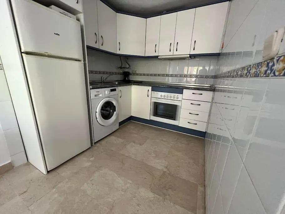 Acogedor Apartamento En Playa De Los Boliches Fuengirola 0*,